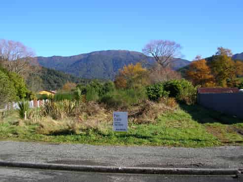 27 Hart Street, Blackball