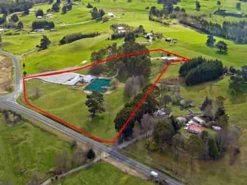 8 Palmer Mill Road, Wairakei and Surrounds