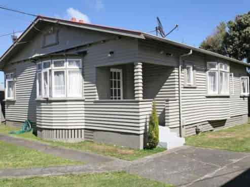 29 Richmond Grove, Woburn