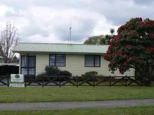 79 Moore Street, Leamington