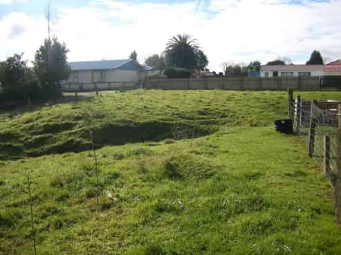 17 Churchill Crescent, Shannon