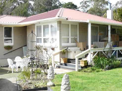 1 McIntyre Avenue, Whakarewarewa