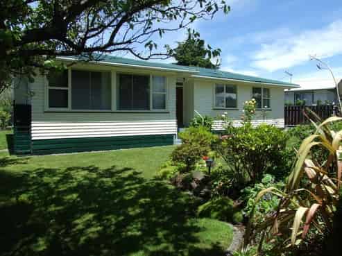 15 Rangipoia Place, Turangi