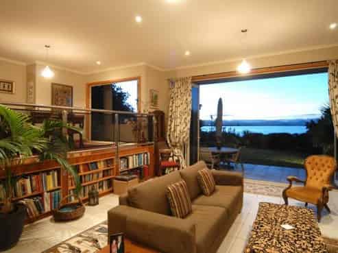 7 Whakarire Avenue, Westshore