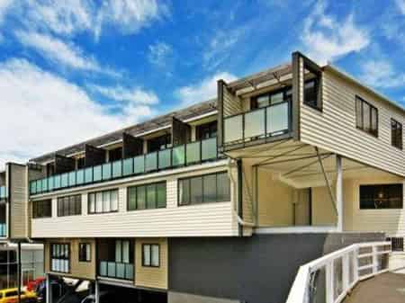 4/45 Childers Terrace, Kilbirnie