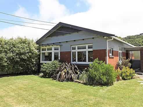 42 Tui Street, Alicetown