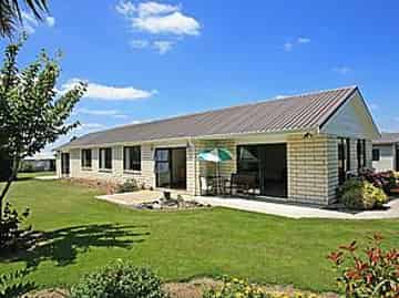 573 Burnham School Road, Burnham