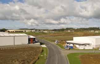 LARGE INDUSTRIAL ESTATE - Lot 17