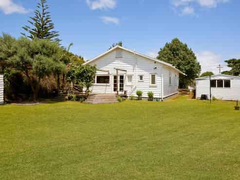 15 Acorn Street, Royal Oak