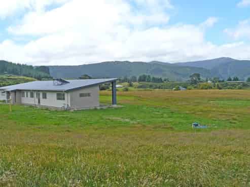 80B Gilbert Road, Pakuratahi