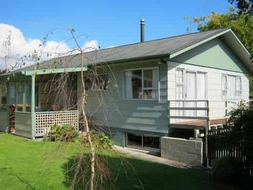 57 Victoria Street, Waikino