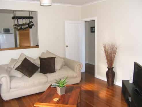 33 Woodvale Grove, Fairfield