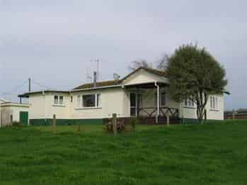 130 Quine Road, Tahuna