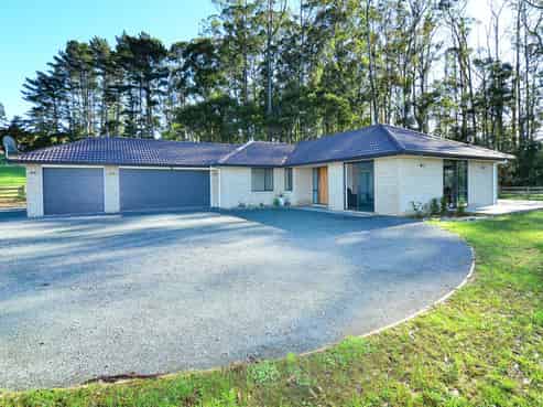 20 Maddies Road, Kaukapakapa