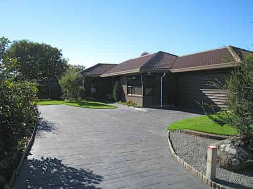 4 Tuscany Place, Beckenham