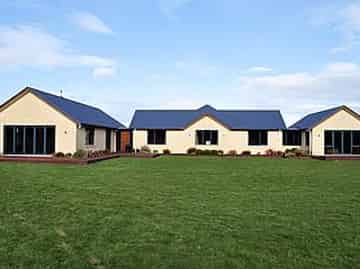 39 Saville Row, Myross Bush