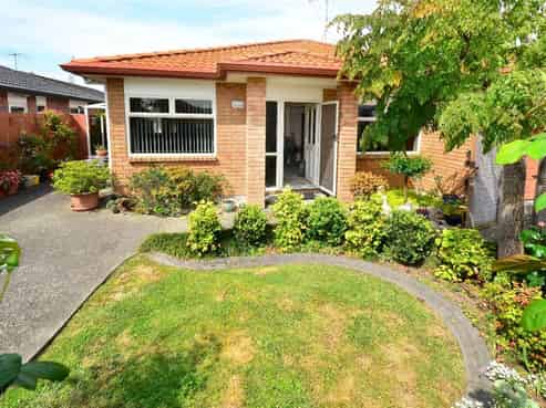 11A Riverside Road, Orewa