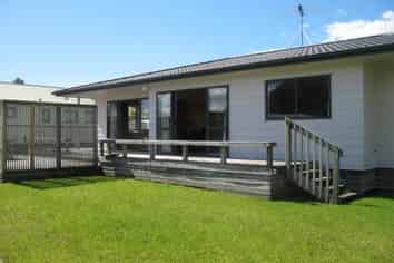 402 Matarangi Drive, Matarangi