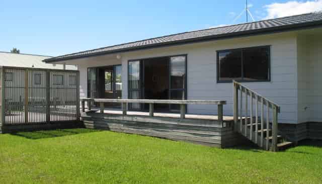402 Matarangi Drive, Matarangi