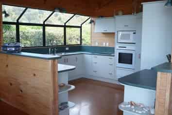 212 Kenwood Drive, Matarangi