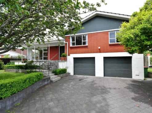 36 Chedworth Avenue, Chedworth