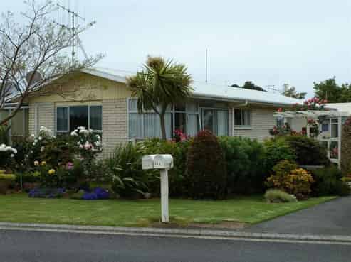 42A West Crescent, Te Puru