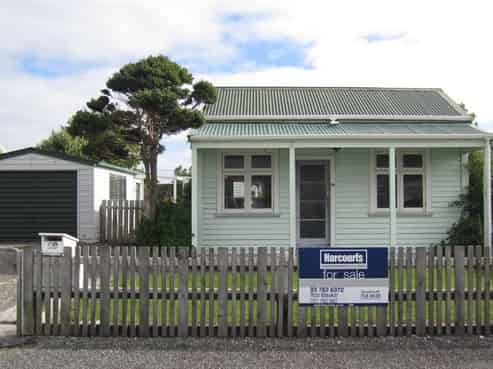 38 Blake Street, Blaketown