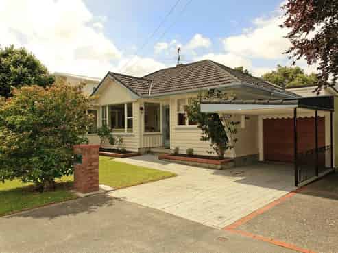 28A Penrose Street, Woburn