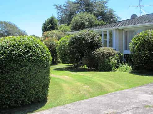 1 Matipo Street, Waikanae