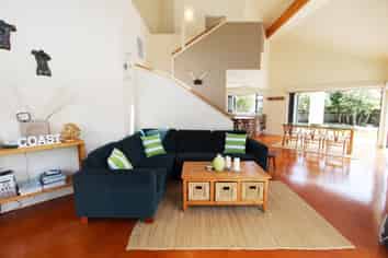 105 Pacific Parade, Matarangi