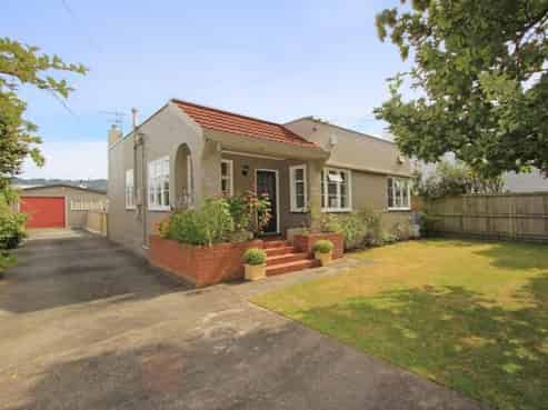 6 Fergusson Street, Waterloo