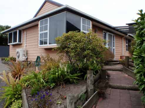 2/49 Tedder Avenue, North New Brighton