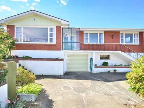 20 Saint Albans Street, Bradford