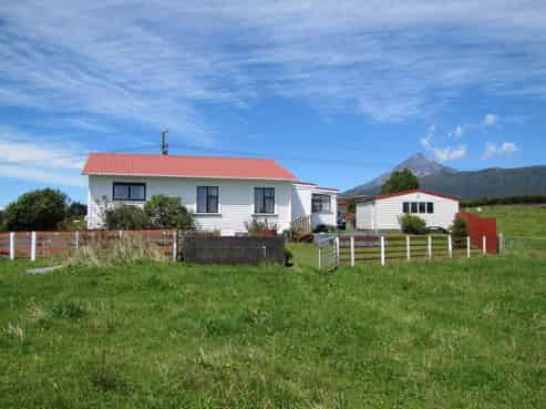 1382 Carrington Road, Hurworth