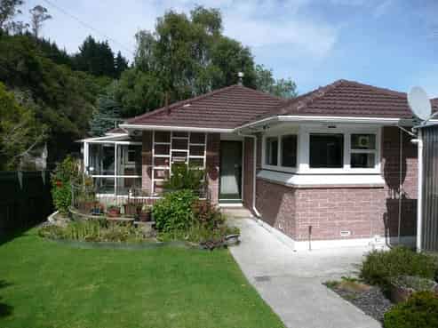 12 Patmos Avenue, Woodhaugh