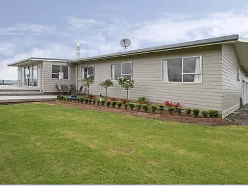 152 Te Kanae Road, South Head