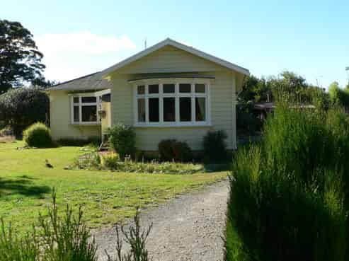 1541 Dovedale Road, Thorpe