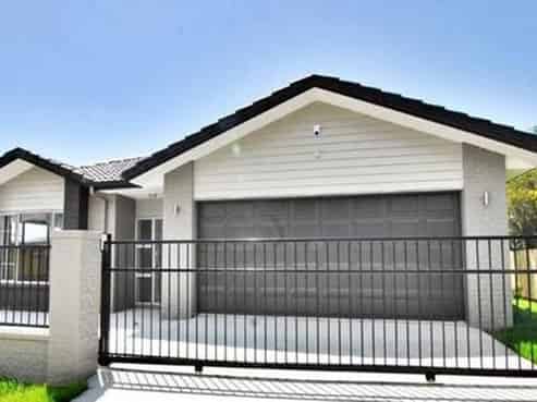 108 Simpson Road, Henderson Valley