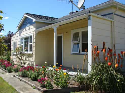 139 Thorn Road, Dovedale