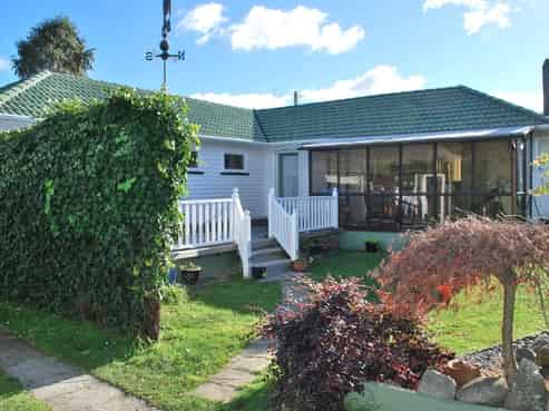 4 Kusabs Road, Mangakakahi