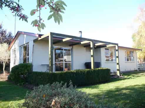 12 Gladstone Street, Hawarden