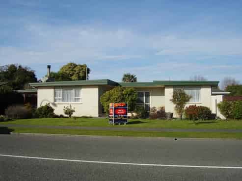 34 Konini Crescent, Pirimai