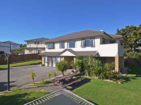 26 The Enclave, Totara Heights