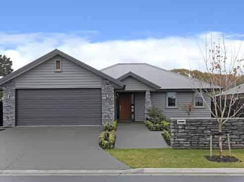 20 Rivers Edge, Northwood