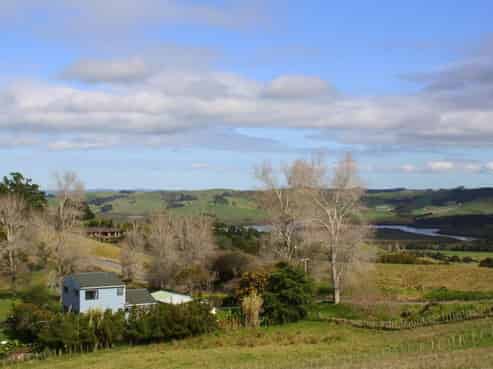 15 Witheford Road, Wharehine