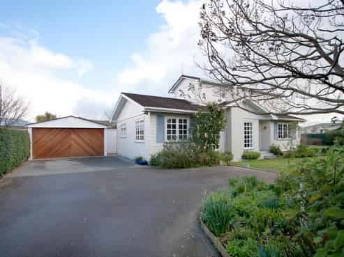 6 Belgrave Place, Awapuni