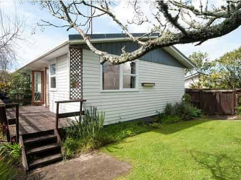 2/25 Margaret Place, Milford