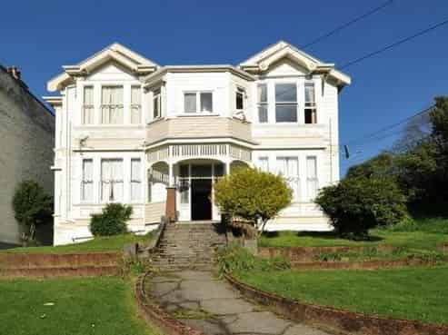 1 Phillips Street, Kensington