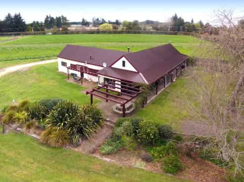 14 Stock Road, Bridge Pa