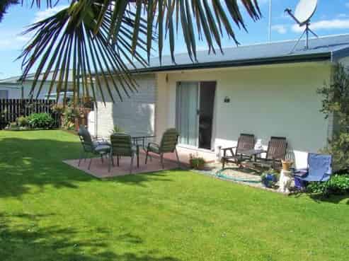 820 Southampton Street West, Saint Leonards